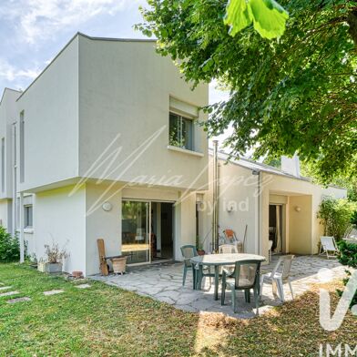 Maison 7 pièces 499500 €
