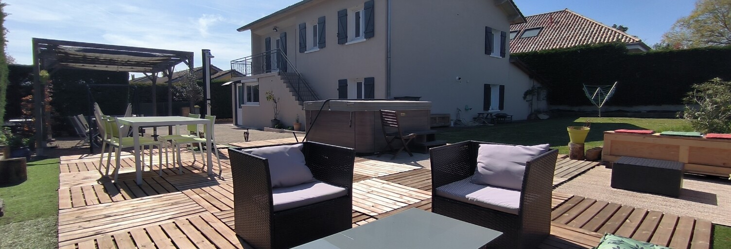 Maison 8 Pièces 162 m² à vendre à Arnas (69400)