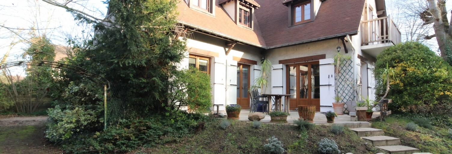 Maison 8 Pièces 189 m² à vendre à Vernouillet (78540)