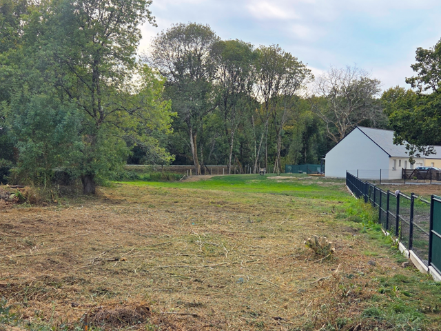 Vente Terrain à bâtir 1 870 m&sup2; — photo du bien