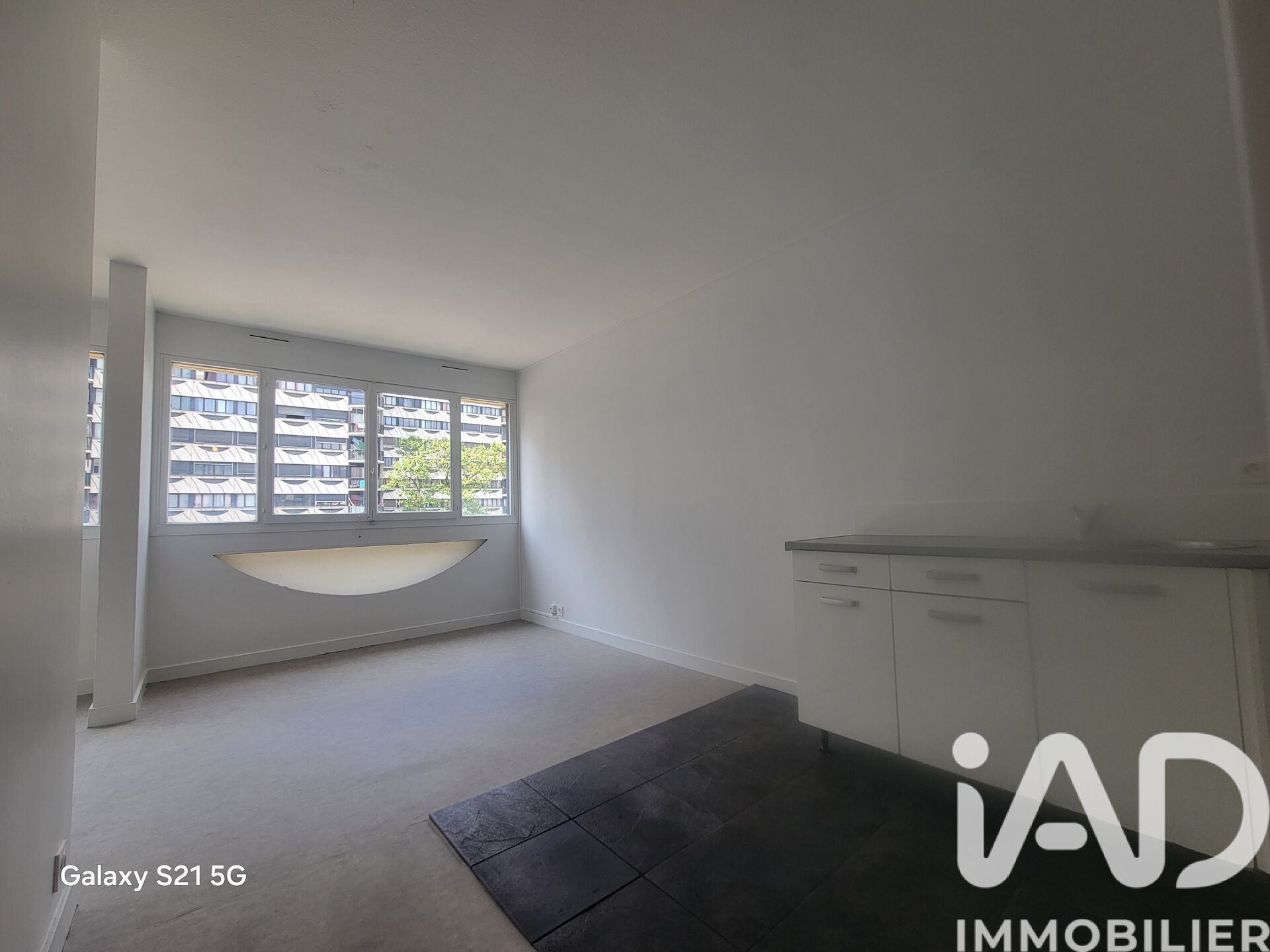 Vente Appartement 2 pièces - Photo 2