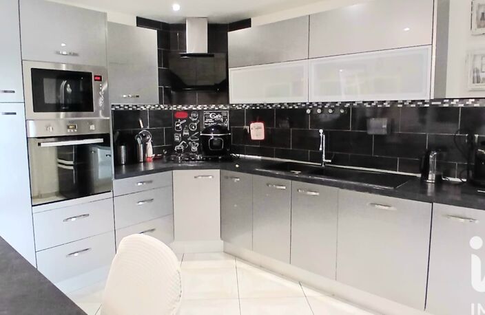 Vente Maison traditionnelle 5 pièces — photo 4