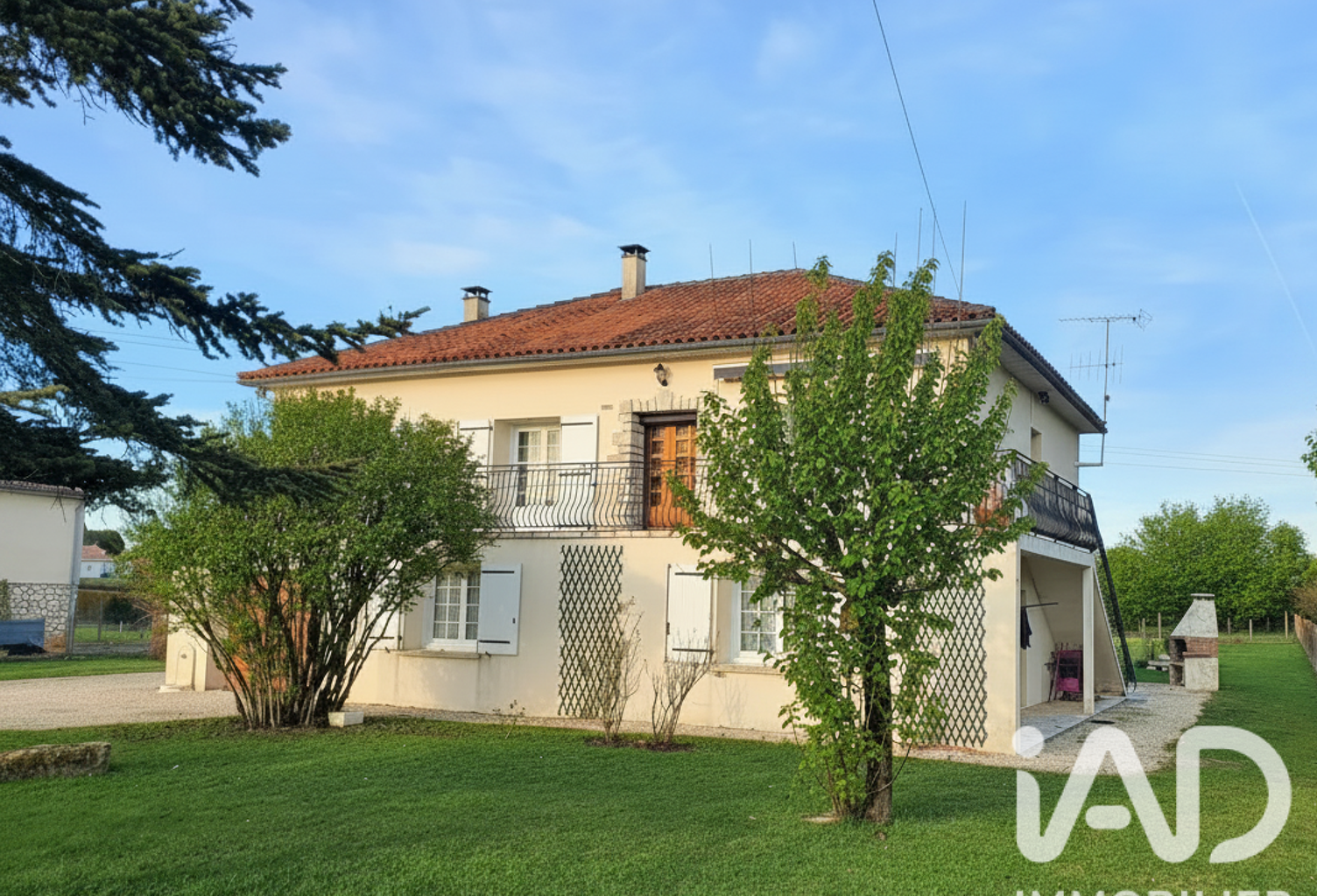 Vente Maison/villa 8 pièces — photo 1