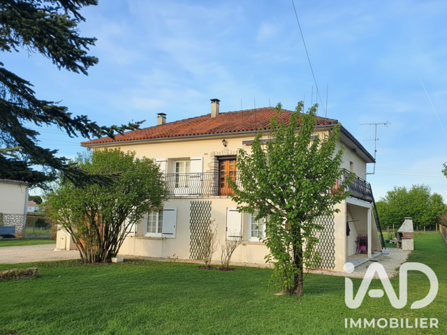Vente Maison/villa 8 pièces — photo du bien