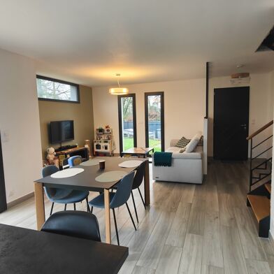 Maison 5 pièces 330000 €