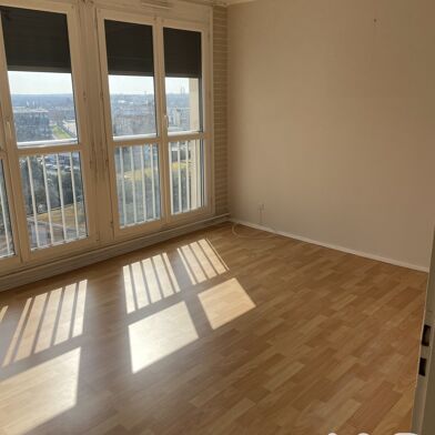 Appartement 5 pièces 172000 €