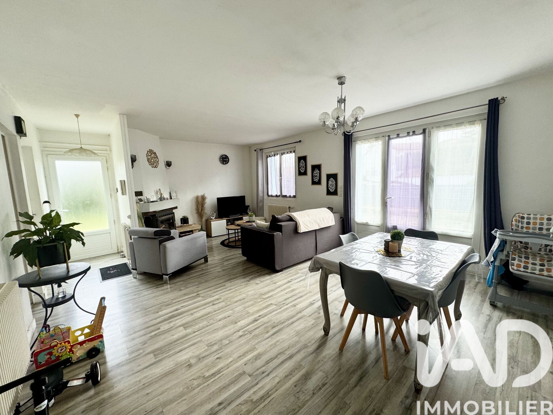 La-Couronne - 83m² - 4p. - 3ch.