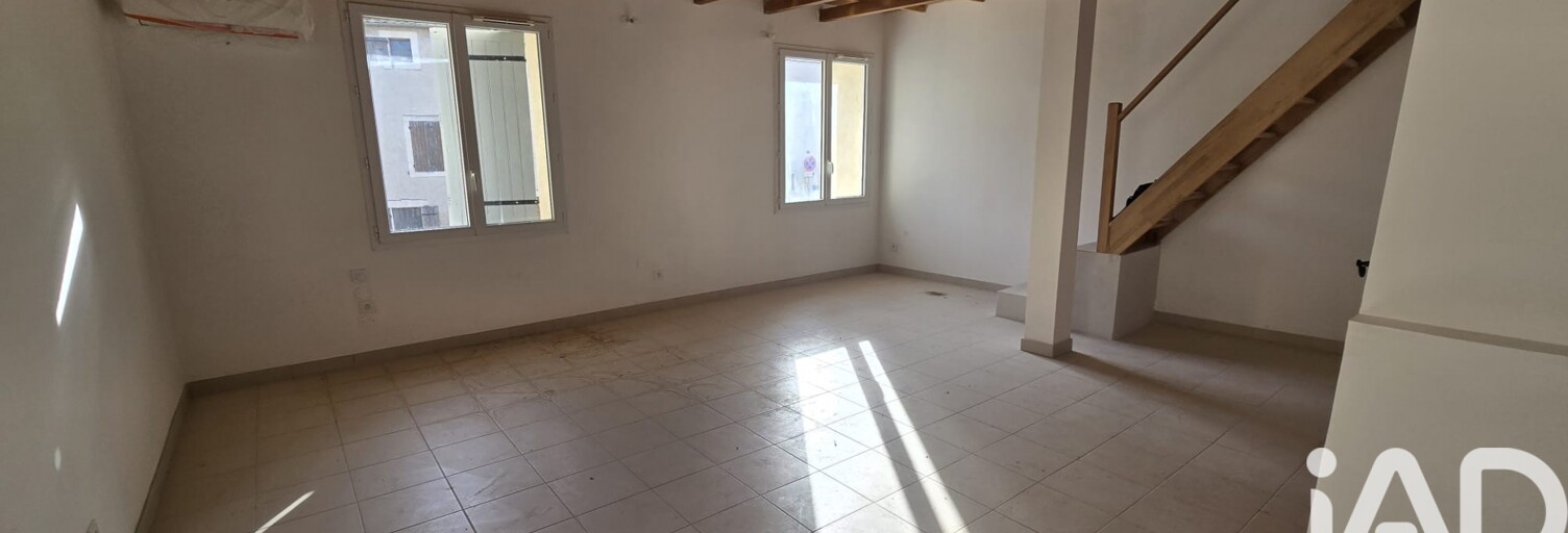 Appartement 5 Pièces 120 m² à louer à Saint-Saturnin-lès-Avignon (84450)