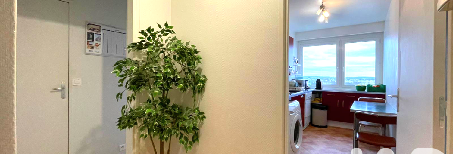 Appartement 2 Pièces 45 m² à vendre à Ris-Orangis (91130)