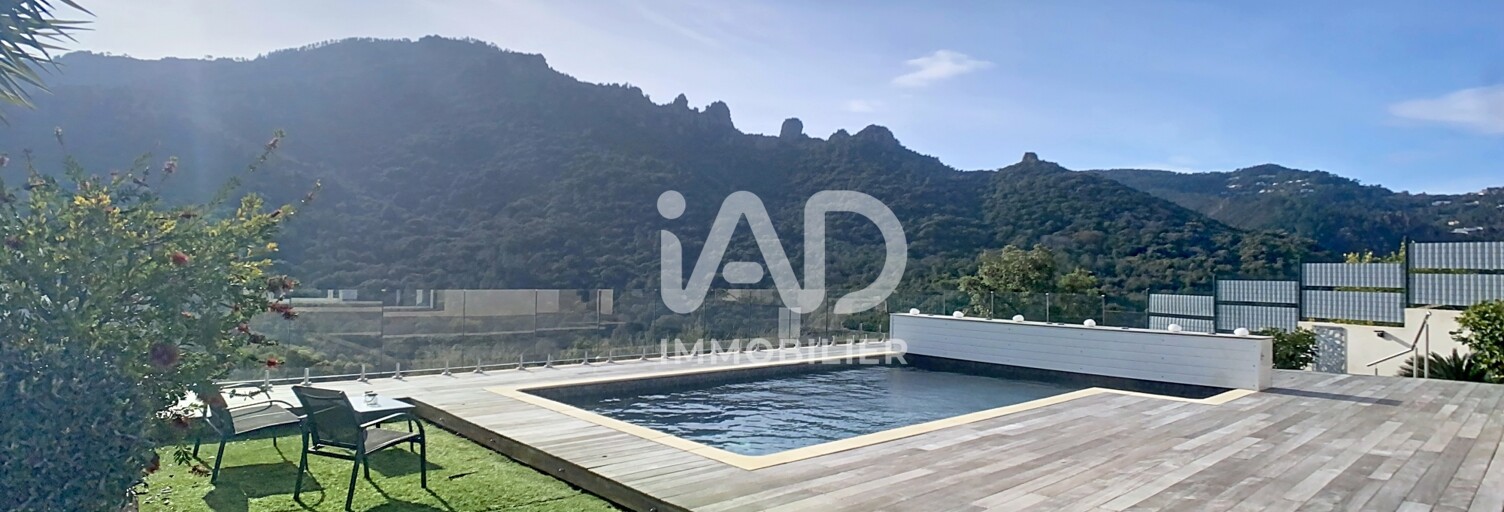 Maison 5 Pièces 130 m² à vendre à Mandelieu-la-Napoule (06210)