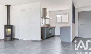 Maison 4 Pièces 79 m² à vendre à Ferrières (17170)