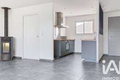 Maison 4 pièces 240000 €