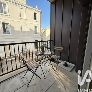 Appartement 3 pièces 275000 €