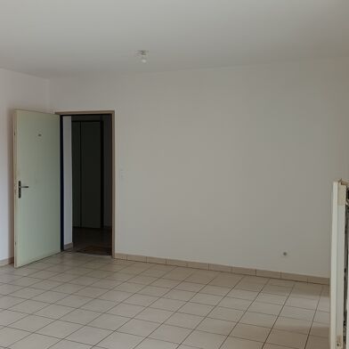 Appartement 3 pièces 134000 €