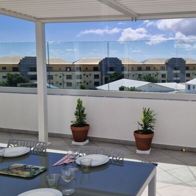 Appartement 4 pièces 275000 €