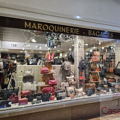 Commerce  175000 €