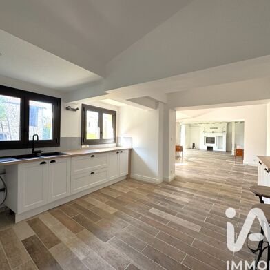 Maison 6 pièces 182000 €