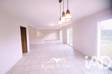 Maison 6 pièces 349000 €