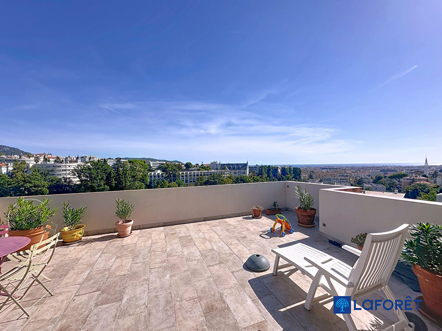 Agence immobilière de Laforêt Nice