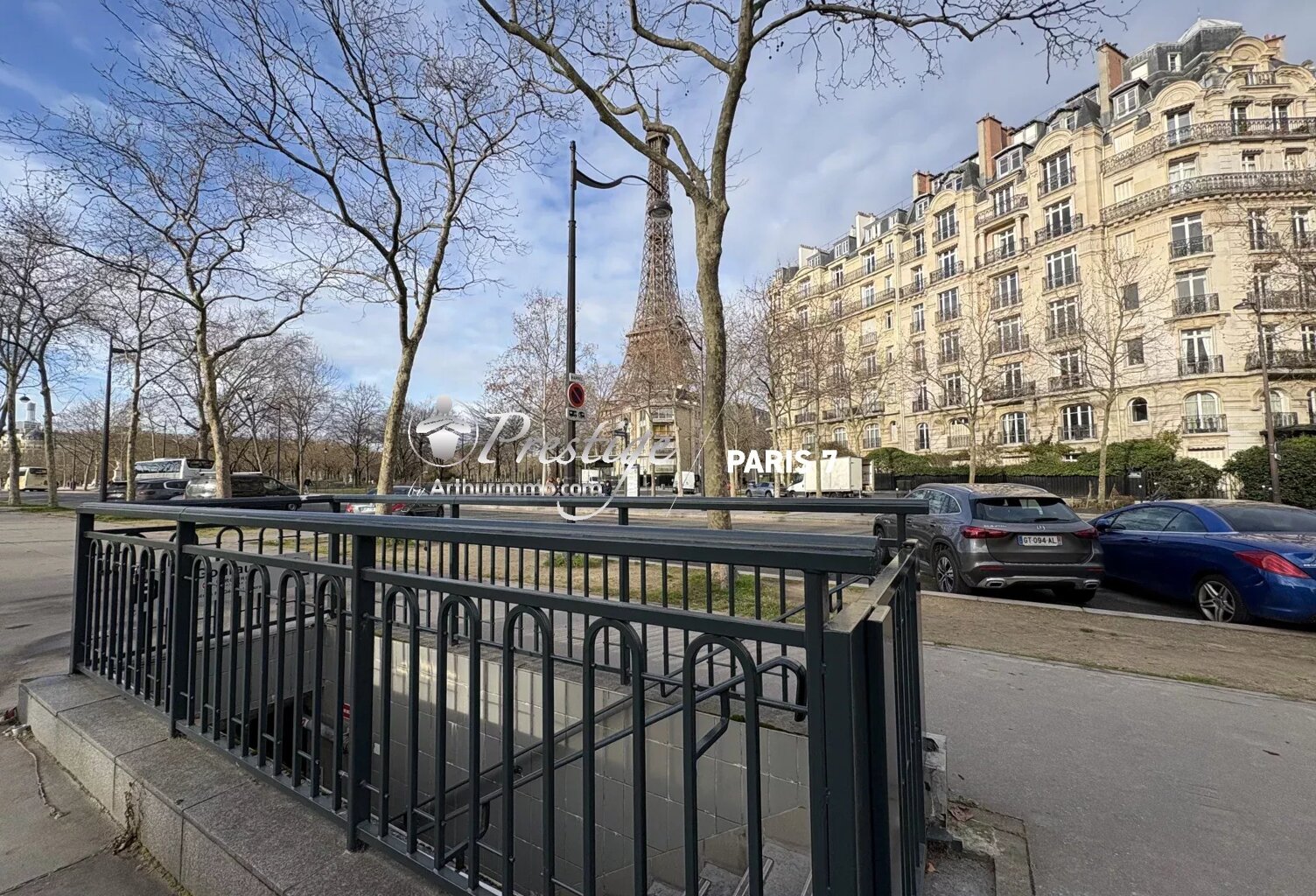 Place de Parking Paris 7 Tour Eiffel — photo 1