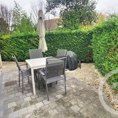 Appartement 3 pièces 1350 €