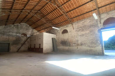 Local industriel  1600 €