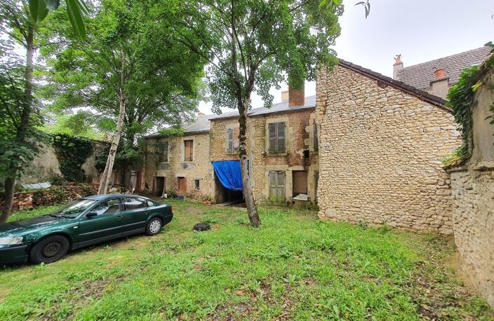 Batiment avec cachet au coeur de Reuilly — photo 2