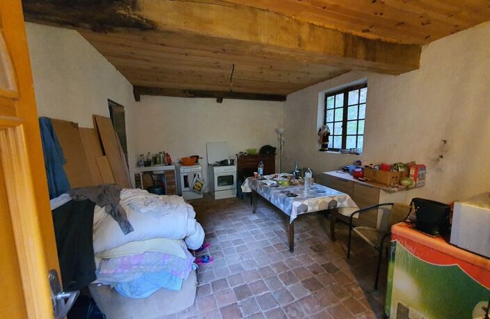 Batiment avec cachet au coeur de Reuilly — photo 5