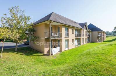 Proximité de Honfleur - Appartement de type T2 cabine - 38.40 m2 - 2 chambres - Terrasse - Parking - 1er étage sans ascenseur — photo du bien