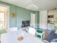 Proximité de Honfleur - Appartement de type T2 cabine - 38.40 m2 - 2 chambres - Terrasse - Parking - 1er étage sans ascenseur — photo 2