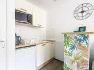 Proximité de Honfleur - Appartement de type T2 cabine - 38.40 m2 - 2 chambres - Terrasse - Parking - 1er étage sans ascenseur — photo 3