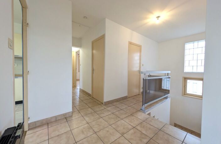 Maison 118 m² – 3 chambres – terrain 1 068 m² – Centre de Chauffailles 71 — photo 2