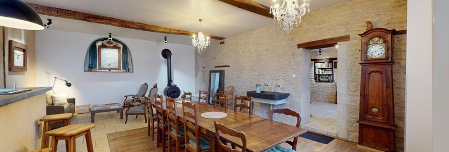 Maison 9 Pièces 270 m² à vendre à Stenay (55700)