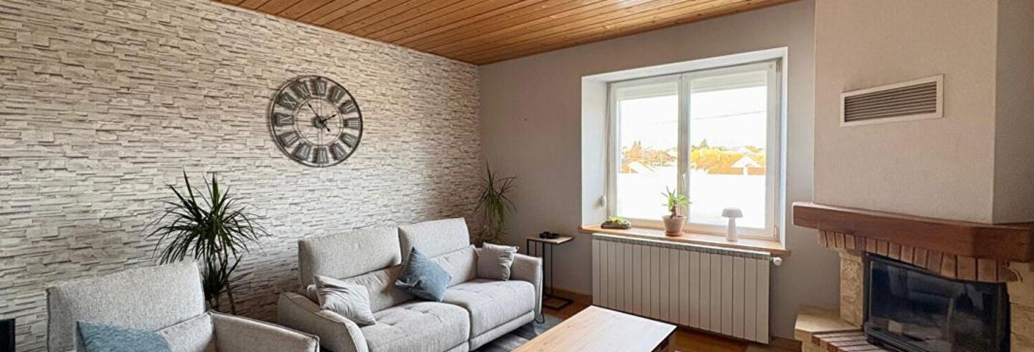 Maison 8 Pièces 233 m² à vendre à Pierrefontaine-les-Varans (25510)