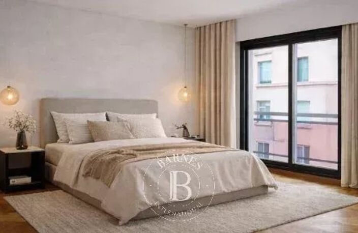 Vente appartement familial à rénover - Grande surface - Marseill — photo 4