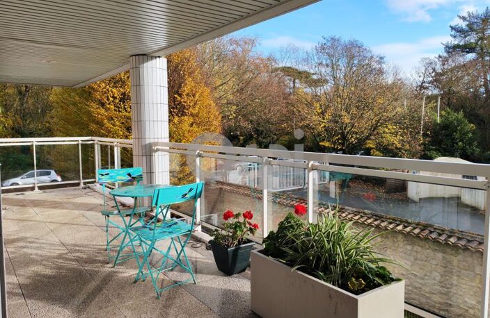 Appartement À Vendre — photo 3