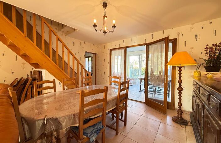 MAISON au calme avec beau terrain — photo 5