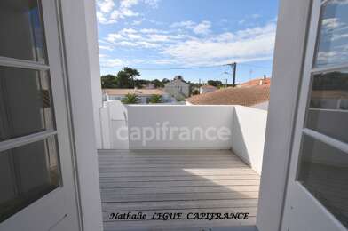 Appartement 4 pièces 178880 €