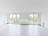 À vendre - (35) Ille-et-Vilaine - Liffré, à environ 20 km de Rennes - Maison - P6 - 5 chambres - 116,70 mètres carrés - Terrain 337 m² - garage – jardin — photo 2