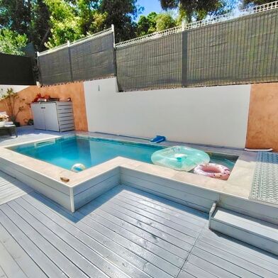 Maison 5 pièces 599000 €