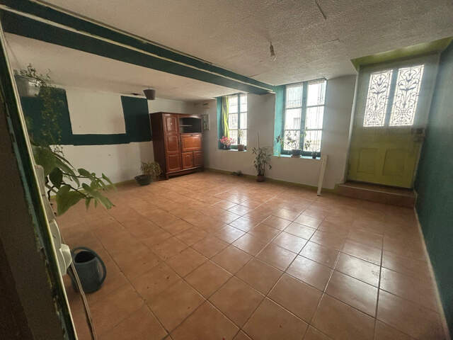 Immeuble avec potentiel de 5 appartements – Rogny-les-Sept-Écluses (89) — photo du bien