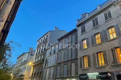 Bureau 3 pièces 273000 €