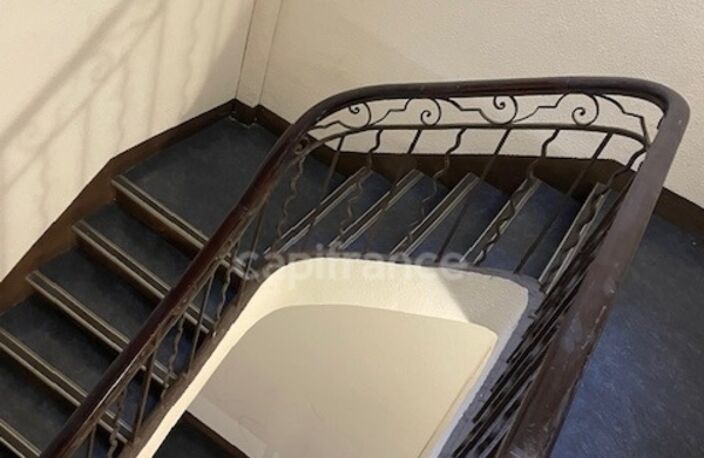 MARSEILLE 6eme rue PARADIS CASTELLANE Appartement T3 de 68m2 possibilité BOX — photo 2