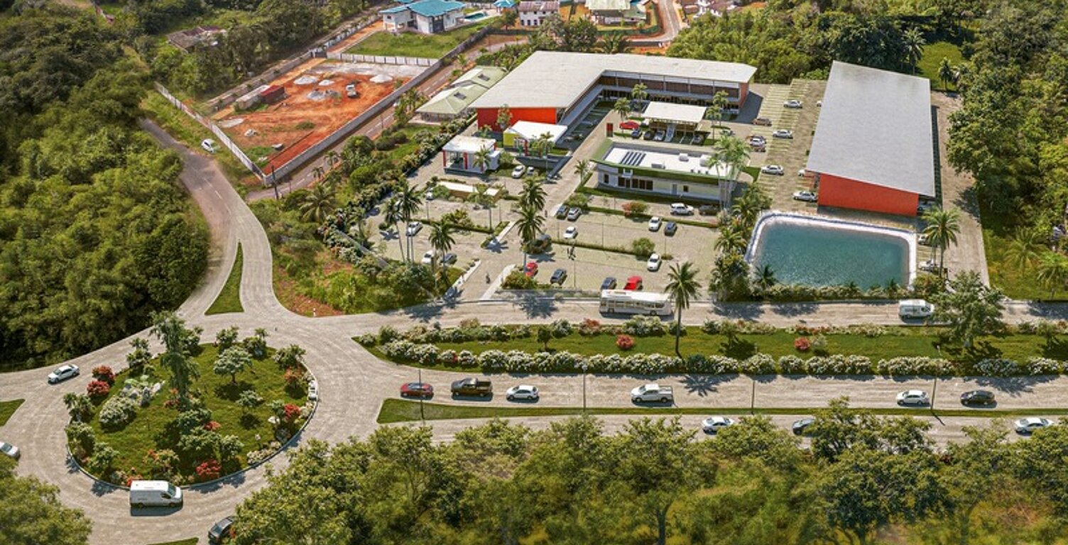   Local commercial à réserver sur le Futur centre commercial de Belle Humeur, RN1 — photo 1