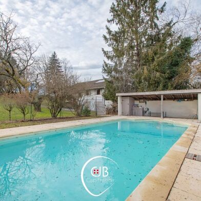 Maison 6 pièces 549000 €