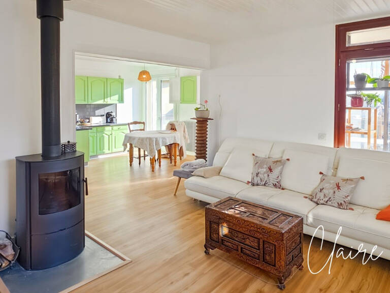 Maison à vendre 6 pièces VOGLANS (73) - 140 M² et 164 M² au sol - Maison familiale et fort potentiel locatif ! — photo 1