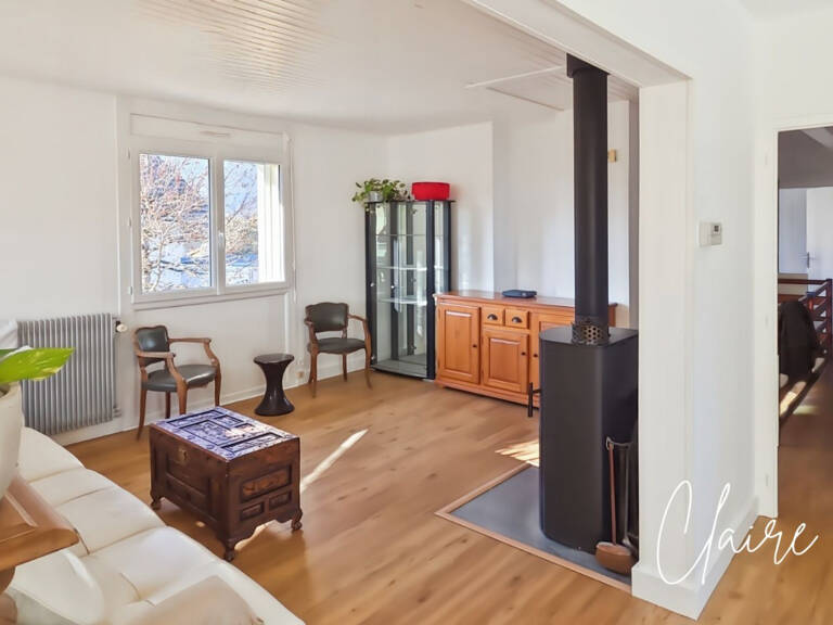 Maison à vendre 6 pièces VOGLANS (73) - 140 M² et 164 M² au sol - Maison familiale et fort potentiel locatif ! — photo 1