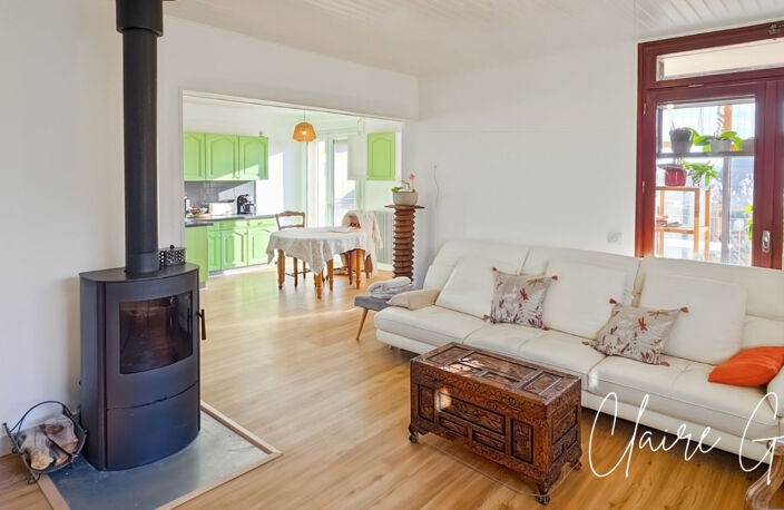 Maison à vendre 6 pièces VOGLANS (73) - 140 M² et 164 M² au sol - Maison familiale et fort potentiel locatif ! — photo 2