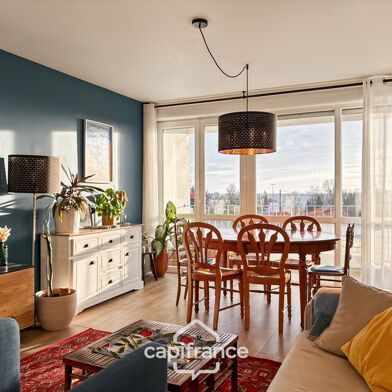 Appartement 3 pièces 241500 €