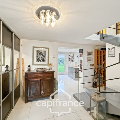 Maison 7 pièces 675000 €